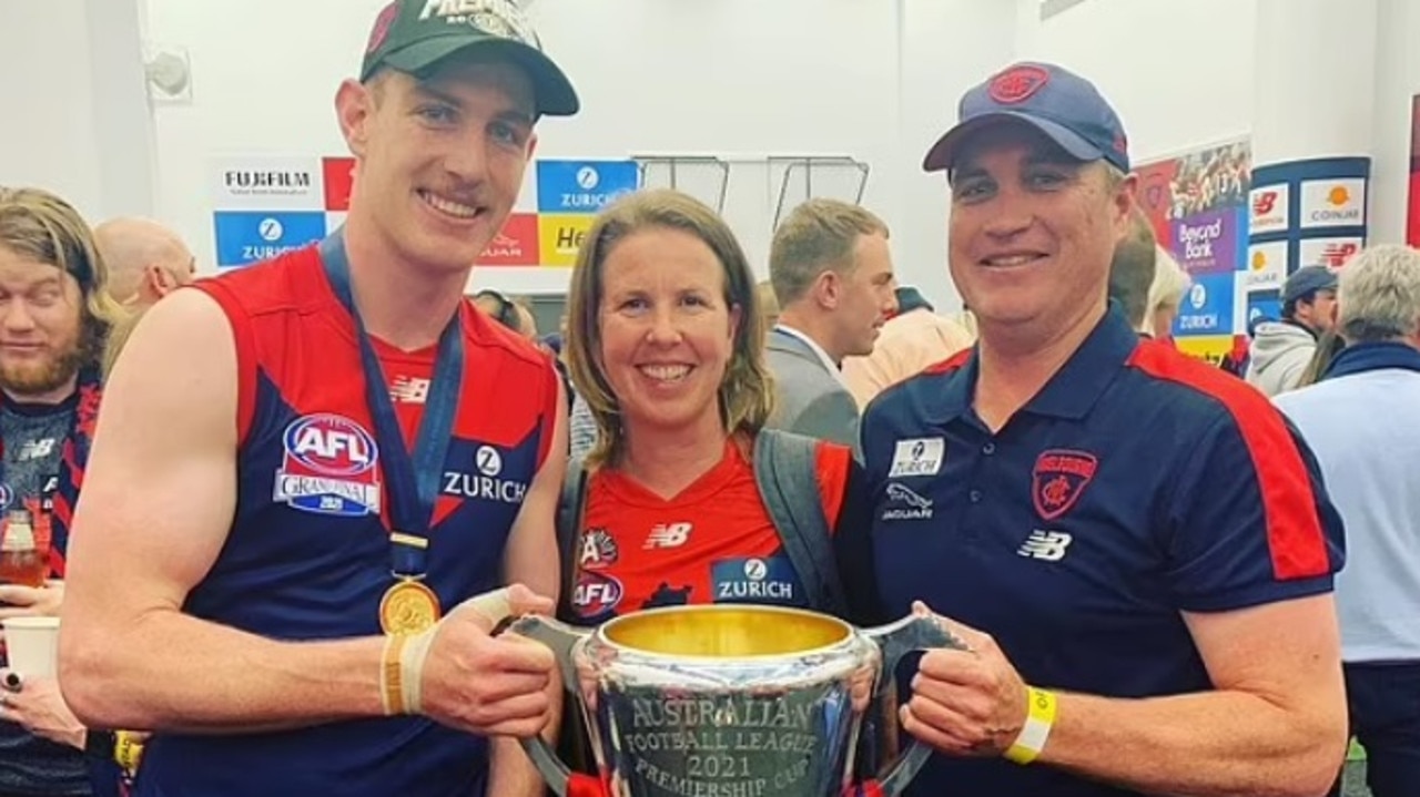 Harrison Petty with his parents. Photo: Facebook, https://www.facebook.com/RostrevorCollege/