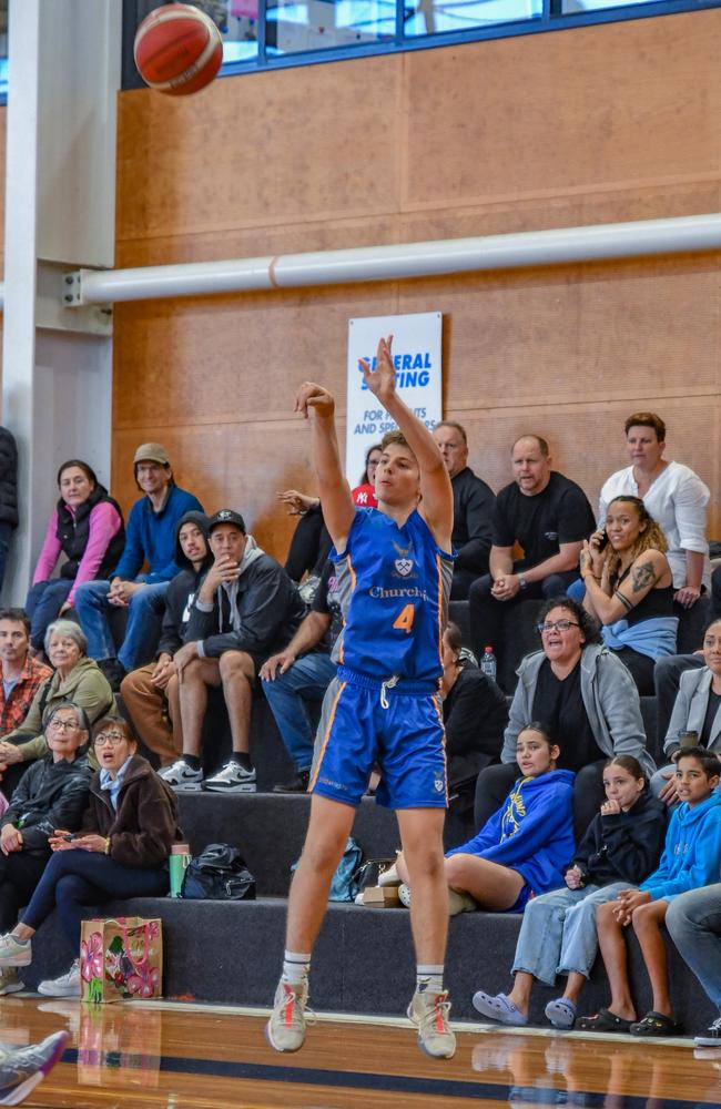 Kai Summerfield letting it fly. GPS First V basketball round one action between Churchie and Brisbane Grammar.