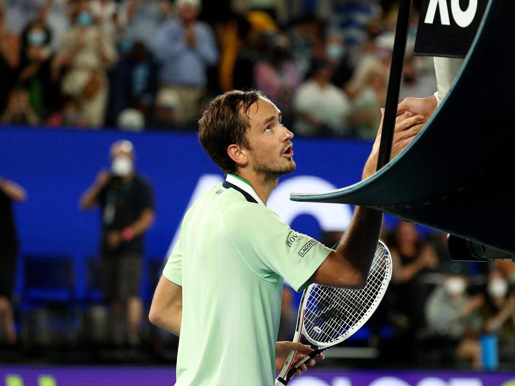 Russia's Daniil Medvedev shakes hands with the umpire. Picture: Aaron Francis