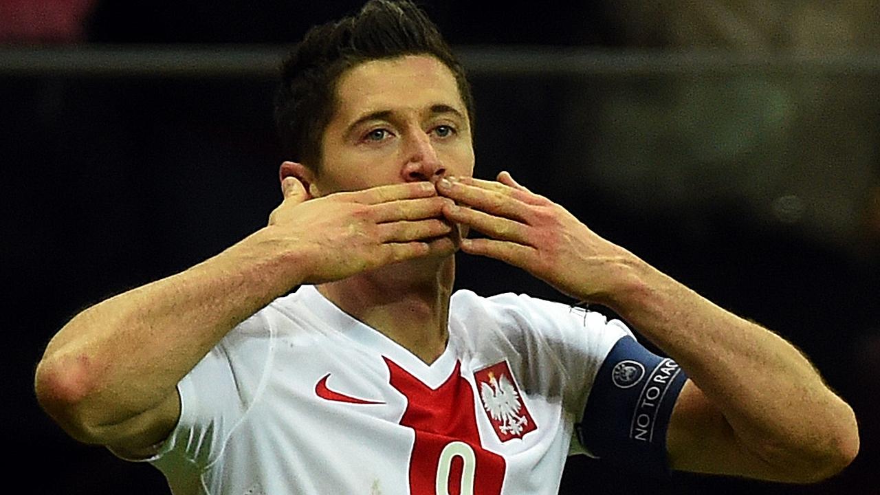 Robert Lewandowski, Poland goal video. Poland, Germany qualify for Euro  2016. Who has qualified for Euro 2016?