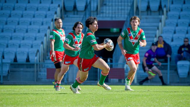 Corrimal Vs Dapto. Viliami Mahe running the ball. Picture: Thomas Lisson