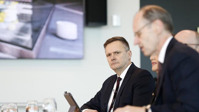 Suncorp Group CEO Steve Johnston and ANZ chief Shayne Elliott.