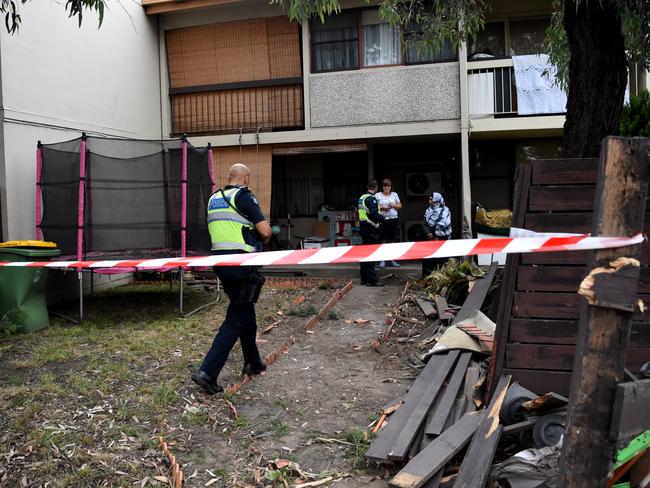 Thornbury crash: car goes through fence | Herald Sun