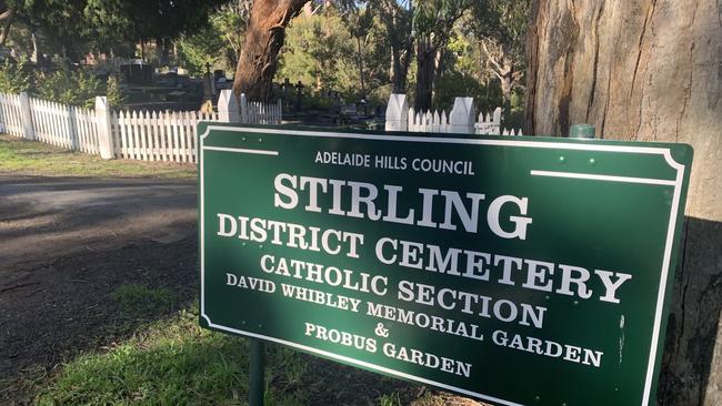 Stirling District Cemetery Picture: Lydia Kellner