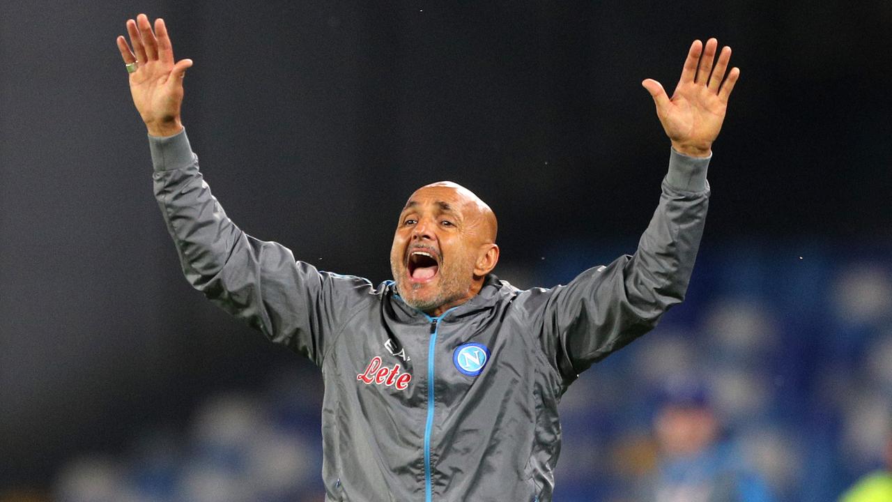 NAPLES, ITALY – OCTOBER 12: Coach Luciano Spalletti of SSC Napoli reacts during the UEFA Champions League group A match between SSC Napoli and AFC Ajax at Stadio Diego Armando Maradona on October 12, 2022 in Naples, Italy. (Photo by Francesco Pecoraro/Getty Images)