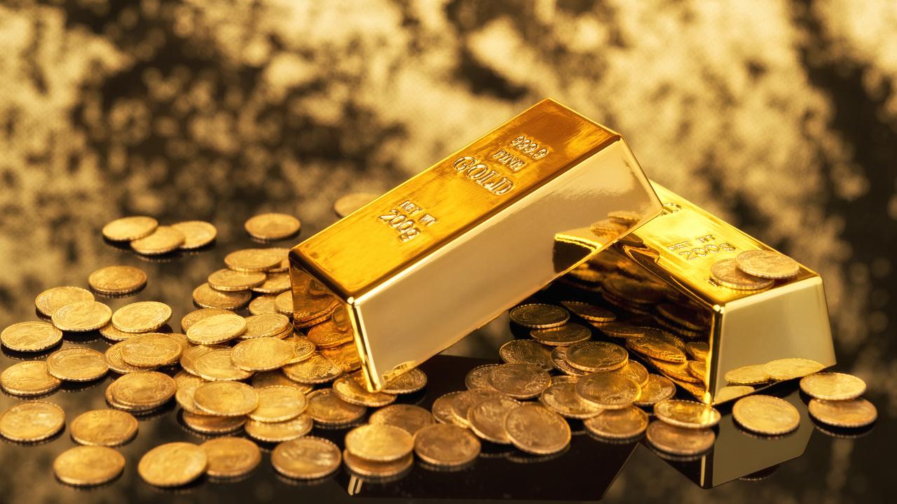 Gold nears $US3000 as tariffs add to jitters