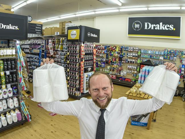 DRAKES 4-PACKJohn-Paul Drake at their Torrensville store with the four pack toilet rolls.Wednesday April 15 2020.PIC Roy VanDerVegt