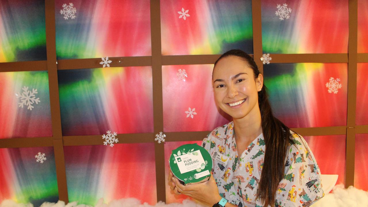 Dietitian Anastasia Freeman is encouraging locals to enjoy Christmas food these holidays.