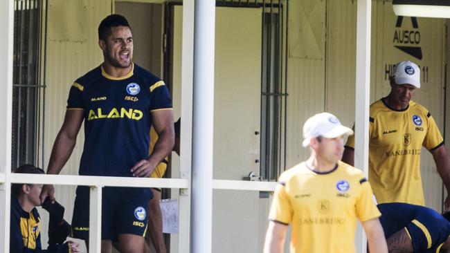 Hayne has some choice words at Eels training. (Jenny Evans)