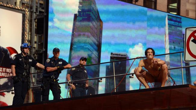 Crazy” Times Square Naked Man Also High-Fashion Runway Model