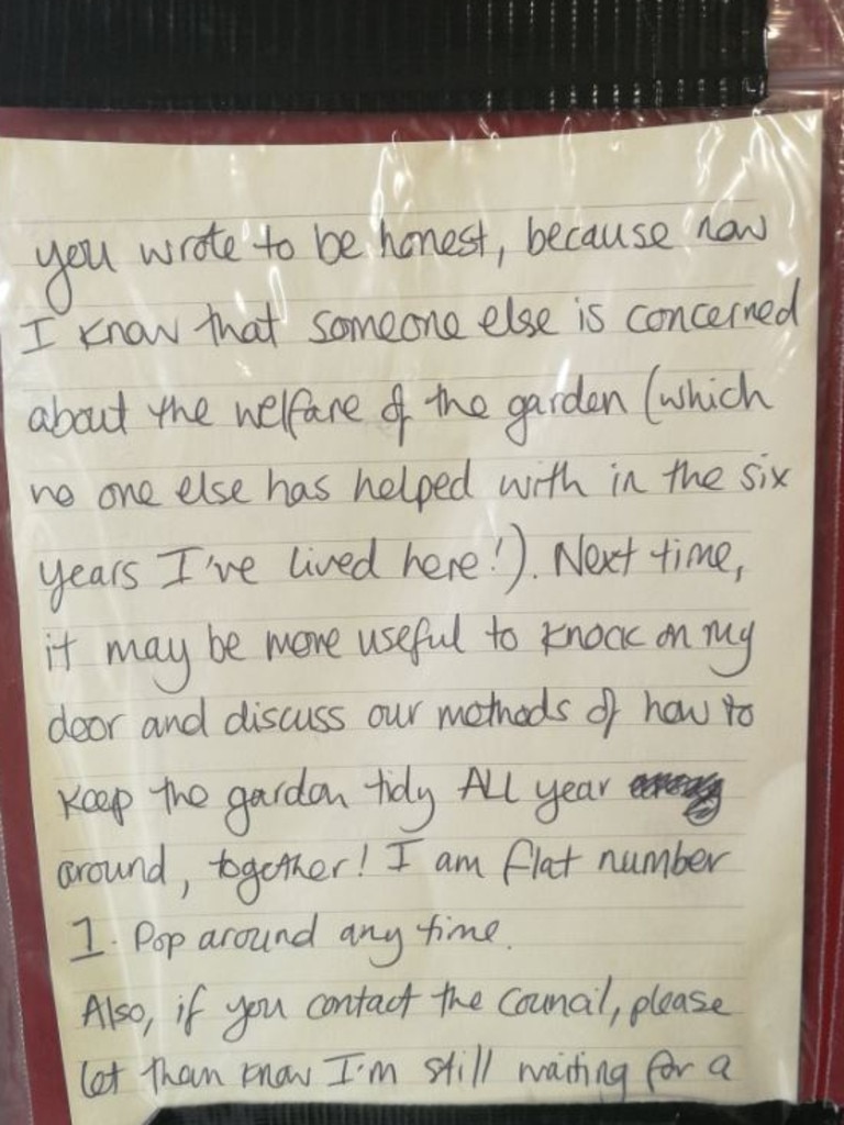 Rush Hour Womans Perfect Reply To Neighbours Angry Note