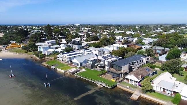 Nicky Buckley promotes Barwon Heads property