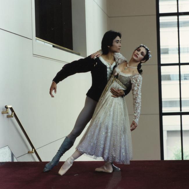 Li Cunxin and Mary McKendry (now Li) for Romeo and Juliet in 1990 at Houston Ballet.