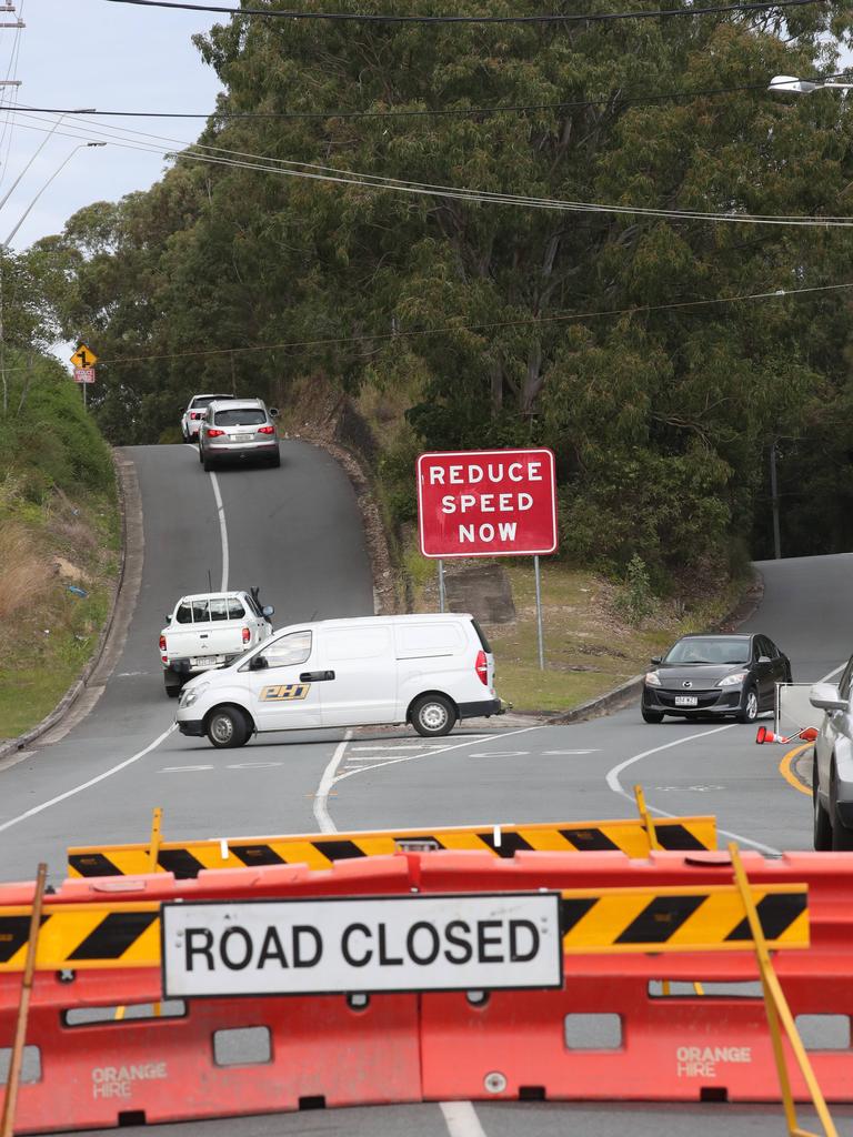 The hard border and long Queues return to the Qld NSW border on the Gold Coast. Road Closure on Miles St Coolangatta. Picture: Glenn Hampson.