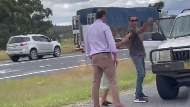 Irate voter attacks Barnaby Joyce. AFP security detail stepped in when the Nationals leader was set upon by a passing driver in country NSW