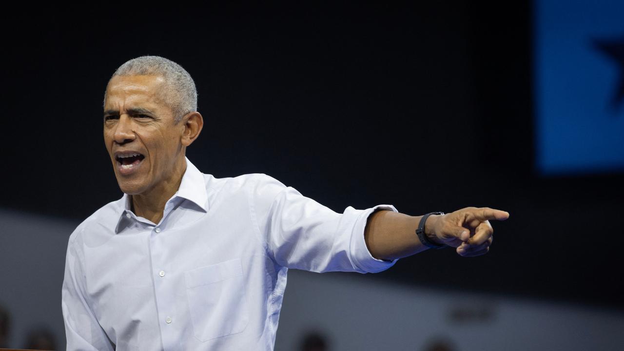 Obama is on the campaign trail as Harris falls behind on the polls. Photo: SCOTT OLSON / Getty Images.