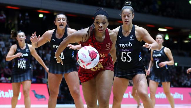 England’s win over New Zealand ensured a Diamonds v Roses decider.