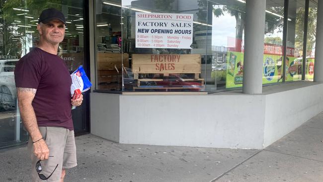 Retired gas fitter Mick Johnson bargain shopping in the federal seat of Aston. Picture: John Ferguson