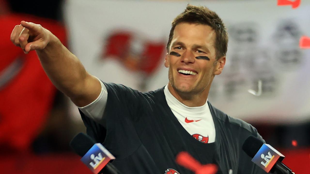 Tom Brady officially announces his retirement from the NFL - Hernando Sun