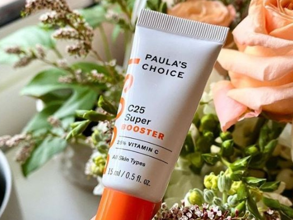 Beloved beauty brand, Paula's Choice, is offering 15 per cent off first orders from newsletter subscribers. Image: @paulaschoiceau / @labmuffinbeautyscience