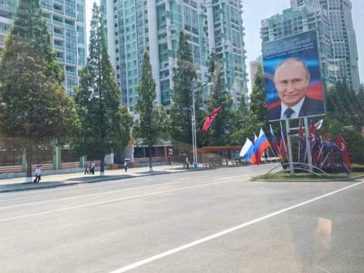 Images posted to Telegram reveal Pyongyang has gone all-out to prepare for Putin’s arrival. Picture: RIA_Kremlinpool/Telegram