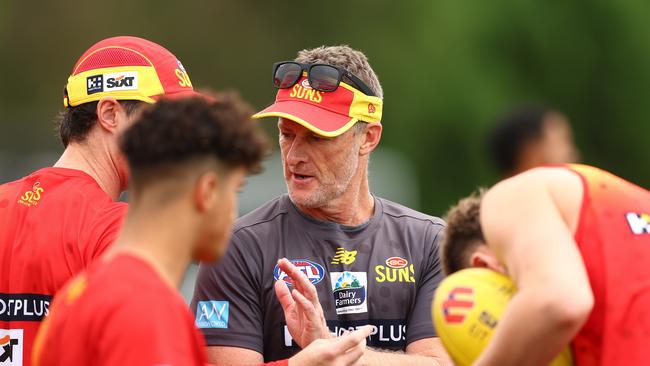 GOLD COAST, AUSTRALIA - JULY 09: Damien Hardwick, Senior Coach of the Suns looks on during a Gold Coast Suns AFL training session at Austworld Centre Oval on July 09, 2024 in Gold Coast, Australia. (Photo by Chris Hyde/Getty Images)