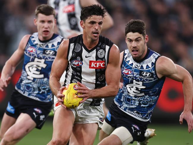 MELBOURNE. 20/05/2023. AFL.  Round 10. Carlton vs Collingwood at the MCG.   Scott Pendlebury of the Magpies during the 3rd qtr.     .  Pic: Michael Klein