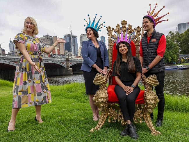 Moomba Festival 2021 Monarchs are revealed at launch along the Yarra River. Lord Mayor Sally Capp introduces the Monarchs : Infectious Diseases Physician Professor Kirsty Buising , cleaner Pravini Fernando and Coles supermarket worker Drew Law. Picture : Ian Currie