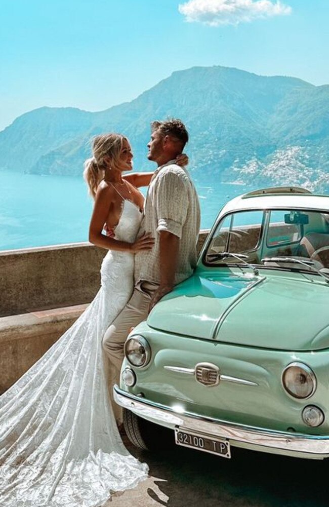 Instagram Stars Chris Jensen And Tayla Made Marry In Positano Italy