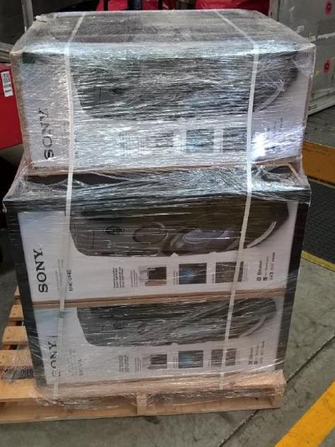 How the speakers were packaged.