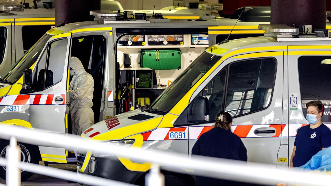 Man dead after four-hour wait for ambulance