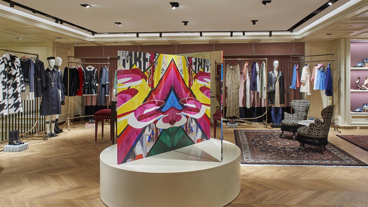 Gucci Flagship Store - Prism Facades