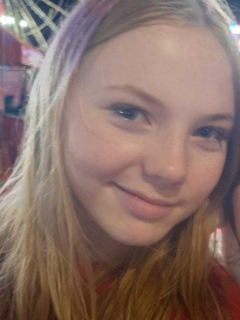 Charlee Castle Missing Mums Emotional Post For Matraville Teen Daily Telegraph