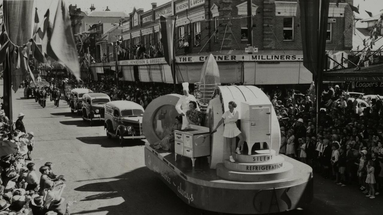 Parramatta’s sesqui-centennial parade, Church Street, view of domestic appliance themed float with words SILENT REFRIGERATION and crowds lining street, 1938. Picture: Local Studies Photograph Collection, City of Parramatta