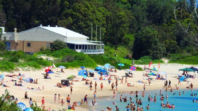 Yarra Bay in summer. Picture: Christine Kitamura