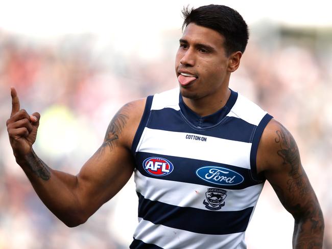 GEELONG, AUSTRALIA - AUGUST 18: Tim Kelly of the Cats celebrates a goal during the 2018 AFL round 22 match between the Geelong Cats and the Fremantle Dockers at GMHBA Stadium on August 18, 2018 in Geelong, Australia. (Photo by Adam Trafford/AFL Media/Getty Images)