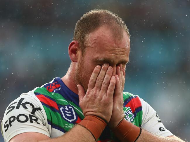 GOLD COAST, AUSTRALIA - SEPTEMBER 05: Matthew Lodge of the Warriors is sent off during the round 25 NRL match between the Gold Coast Titans and the New Zealand Warriors at Cbus Super Stadium, on September 05, 2021, in Gold Coast, Australia. (Photo by Chris Hyde/Getty Images)