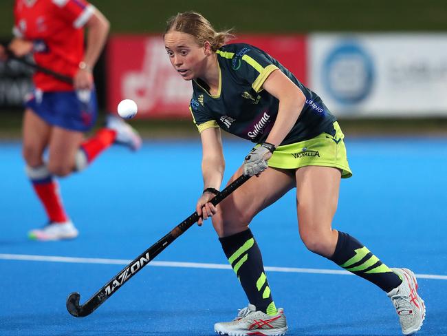 Maddison Brook in action for Tassie Tigers. (Photo by Sarah Reed/Getty Images)