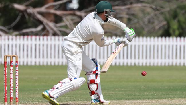 Dale Mckay batting for Hawkesbury at Old Kings Oval in Parramatta, February 16th 2019. (AAP IMAGE/ Angelo Velardo)