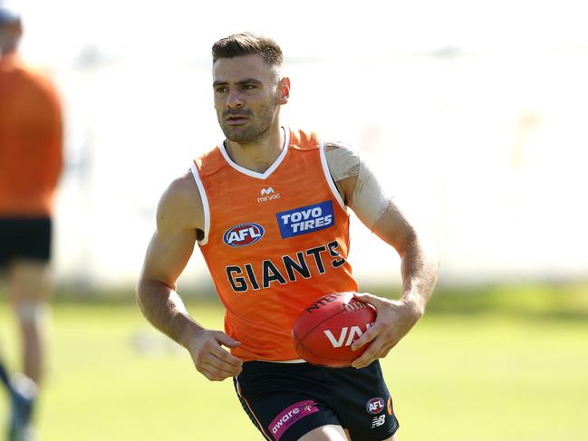 Stephen Coniglio during warm up ahead of the GWS Giants match sim session on January 27, 2025. Photo by Phil Hillyard (Image Supplied for Editorial Use only - **NO ON SALES** - Â©Phil Hillyard )