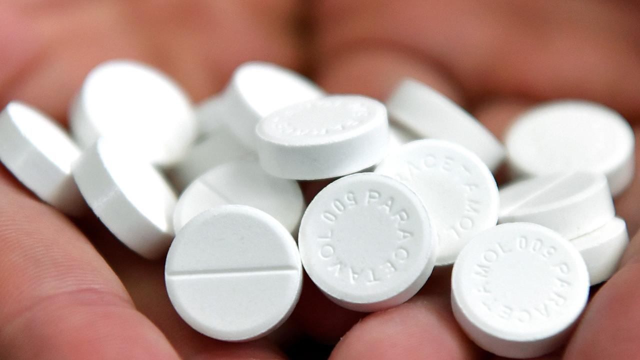 Paracetamol could be regulated to include packet limits at non-pharmacy stores. Picture: NCA NewsWire/Joel Carrett