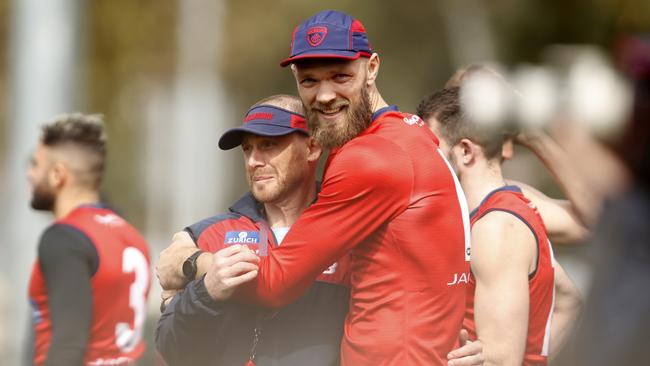 MELBOURNE, AUSTRALIA - SEPTEMBER 10: Simon Goodwin, Senior coach of Melbourne and Max Gawn embrace during a Melbourne Demons AFL training session at Gosch's Paddock on September 10, 2023 in Melbourne, Australia. (Photo by Darrian Traynor/Getty Images)