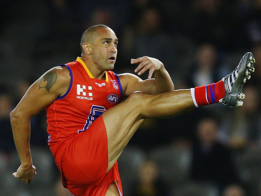 Andrew McLeod during the EJ Whitten Legends match in 2016.