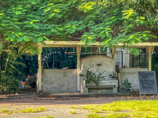 The Old Station Teahouse along Cape Hillsborough Rd in Ball Bay shut down, seemingly without explanation. Picture: Heidi Petith