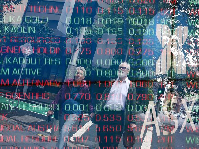 SYDNEY, AUSTRALIA - Newswire Photos October 24, 2022:Members of the public are seen walking past the ASX in Sydney ahead of the Budget announcements. Picture: NCA Newswire / Gaye Gerard