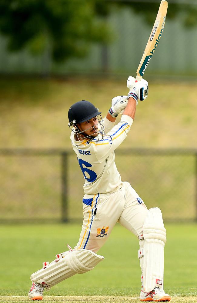 James Bartholomeusz of Ormond bats during the VSDCA match against Moorabbin last season. (Photo by Josh Chadwick)