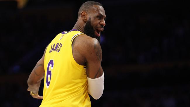 LOS ANGELES, CALIFORNIA - MAY 08: LeBron James #6 of the Los Angeles Lakers reacts after a Golden State Warriors basket during the third quarter in game four of the Western Conference Semifinal Playoffs at Crypto.com Arena on May 08, 2023 in Los Angeles, California. NOTE TO USER: User expressly acknowledges and agrees that, by downloading and or using this photograph, User is consenting to the terms and conditions of the Getty Images License Agreement.   Harry How/Getty Images/AFP (Photo by Harry How / GETTY IMAGES NORTH AMERICA / Getty Images via AFP)