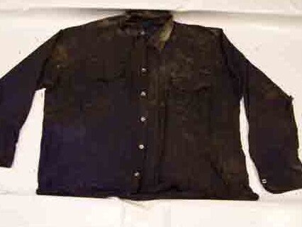 A shirt worn by the “Echo Point man”.