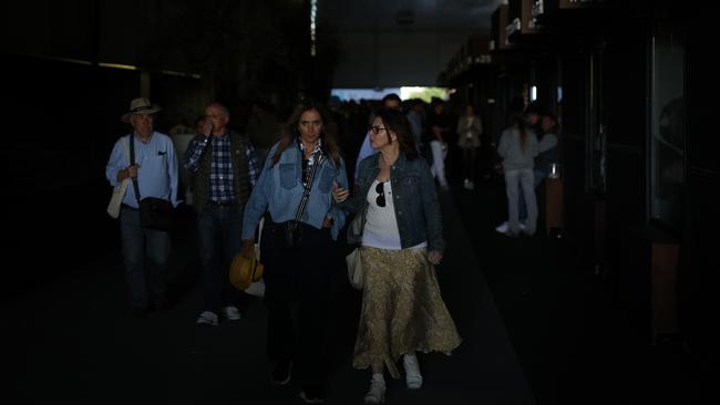 Fans at the Madrid Open after the power blackout. (Photo by Julian Finney/Getty Images)