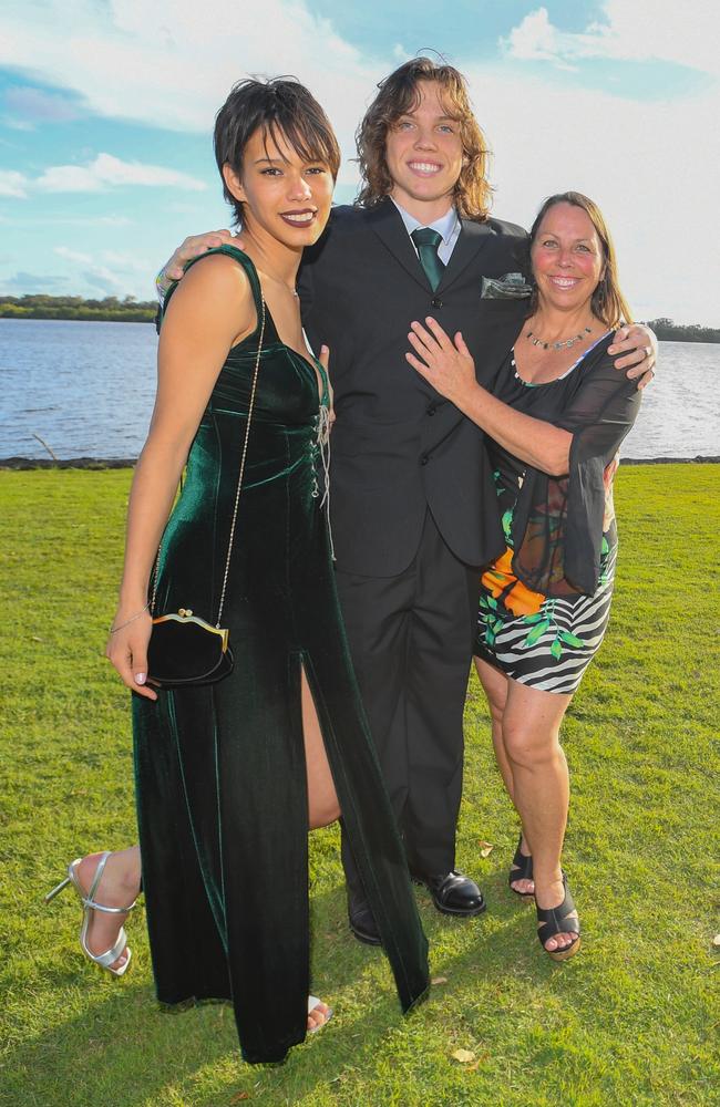 Alstonville High School Year 12 Formal: Charlie Newman, mum Sonia Newman and Marie Newman. Picture: Cath Piltz